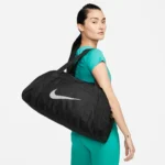 تصویر تبلیغاتی Nike Gym Club در محیط باشگاه