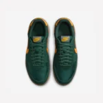 رویه چرمی و پارچه‌ای کفش مردانه نایک Field General