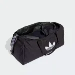 تصویر فضای داخلی جادار کیف آدیداس Duffle Bag