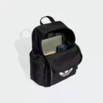 تصویر جیب جلویی زیپی کیف آدیداس Adicolor Backpack